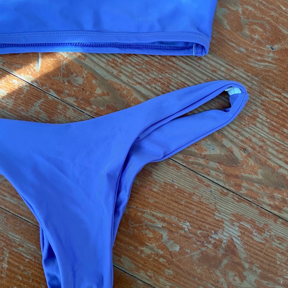 Bikini set - Picture 3 of 4